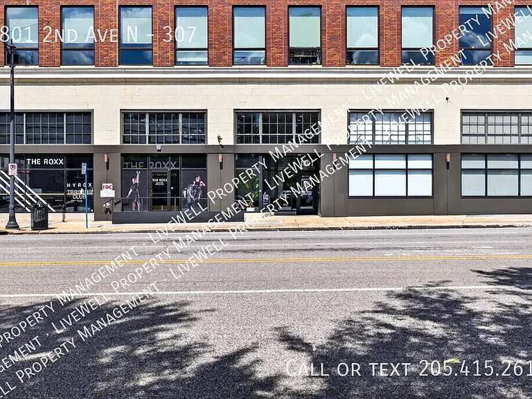 1801 2nd Ave #307 — Photo 30