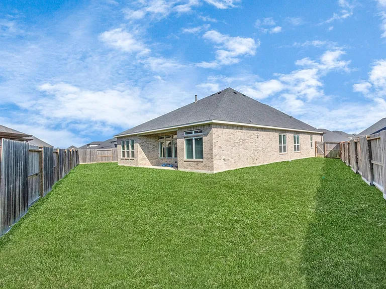 28646 Monarch Cliffs Dr — Photo 29