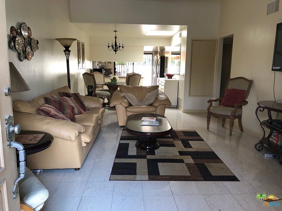 2nd image of 5724 Los Coyotes Dr