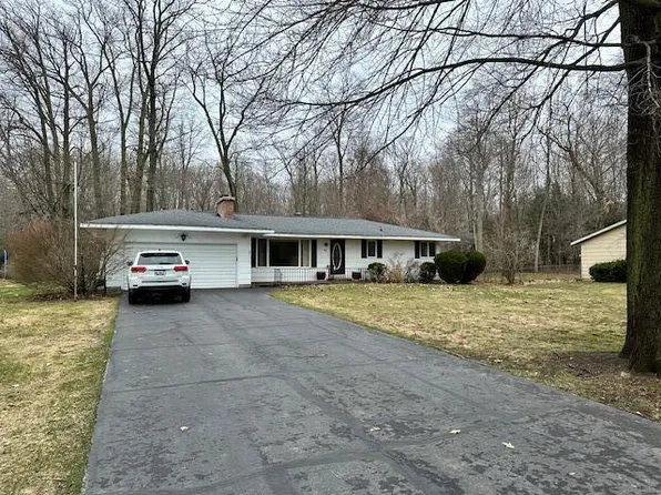 45 S Bear Lake Rd, Muskegon, MI 49445