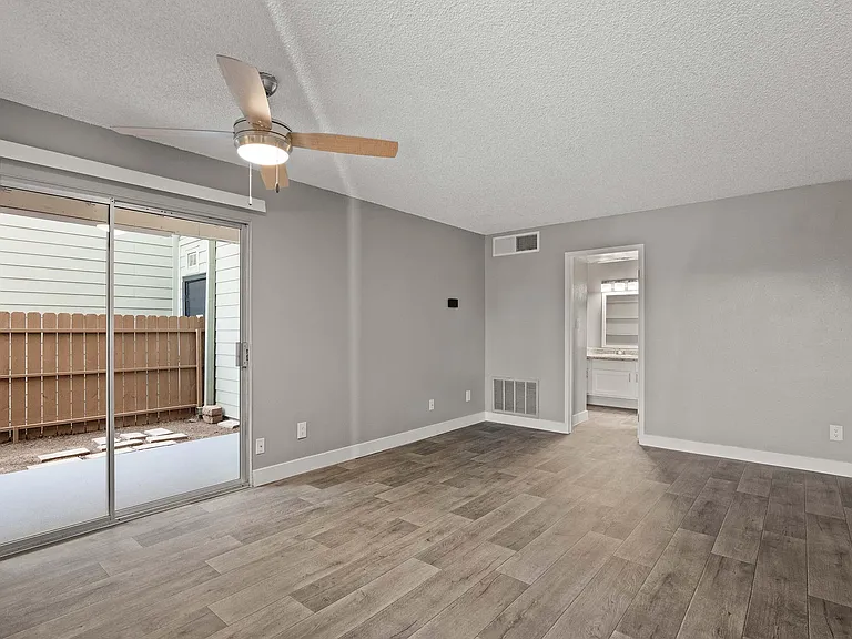 Brookwood Apartments — Photo 19