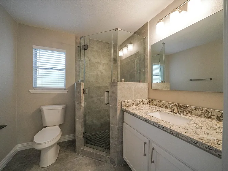 7818 Beaufort Dr — Photo 19
