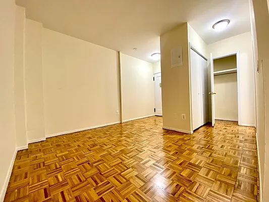 Rented by City & Suburban | media 20