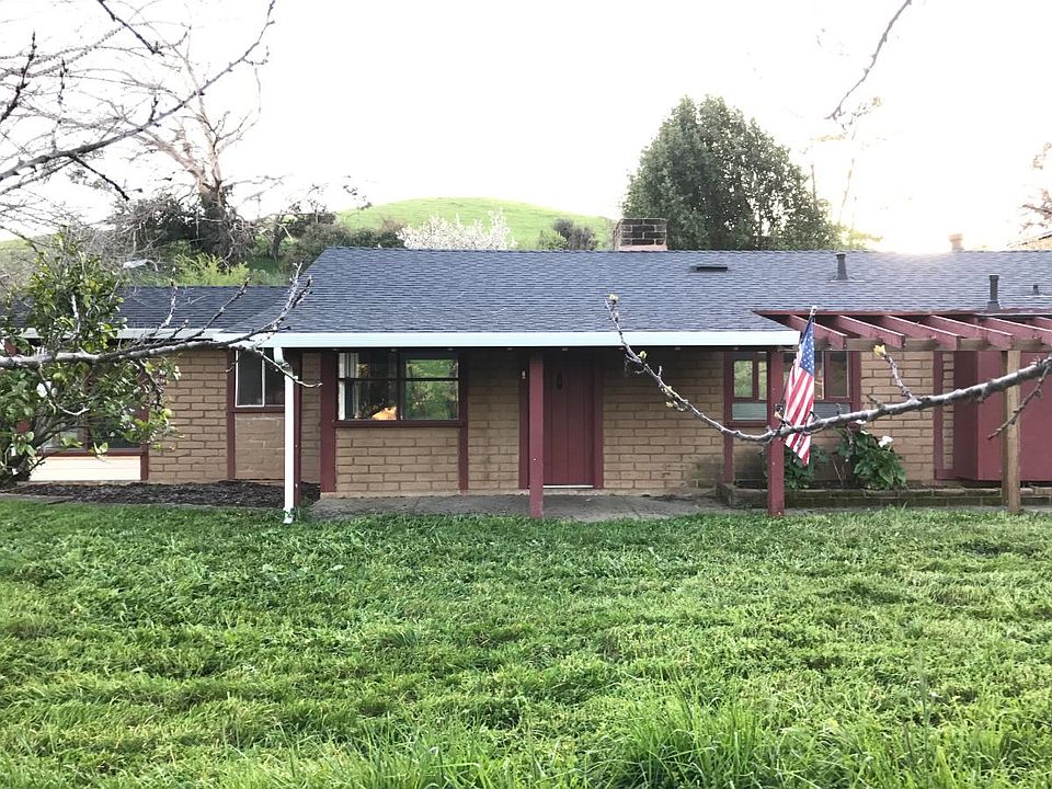 Updated 3 bedroom/2 bath home with new roof heating and AC