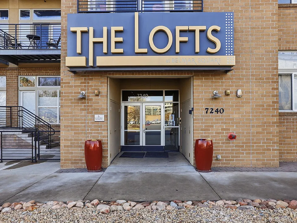 7240 W Custer Ave #414