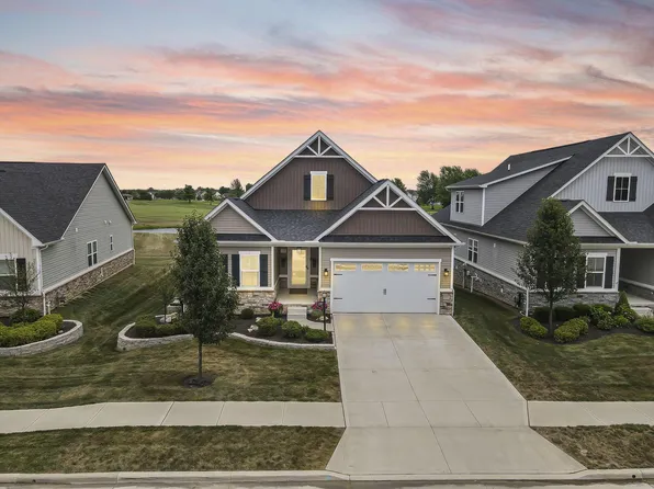 137 Buttonbush Pl, Etna, OH 43062