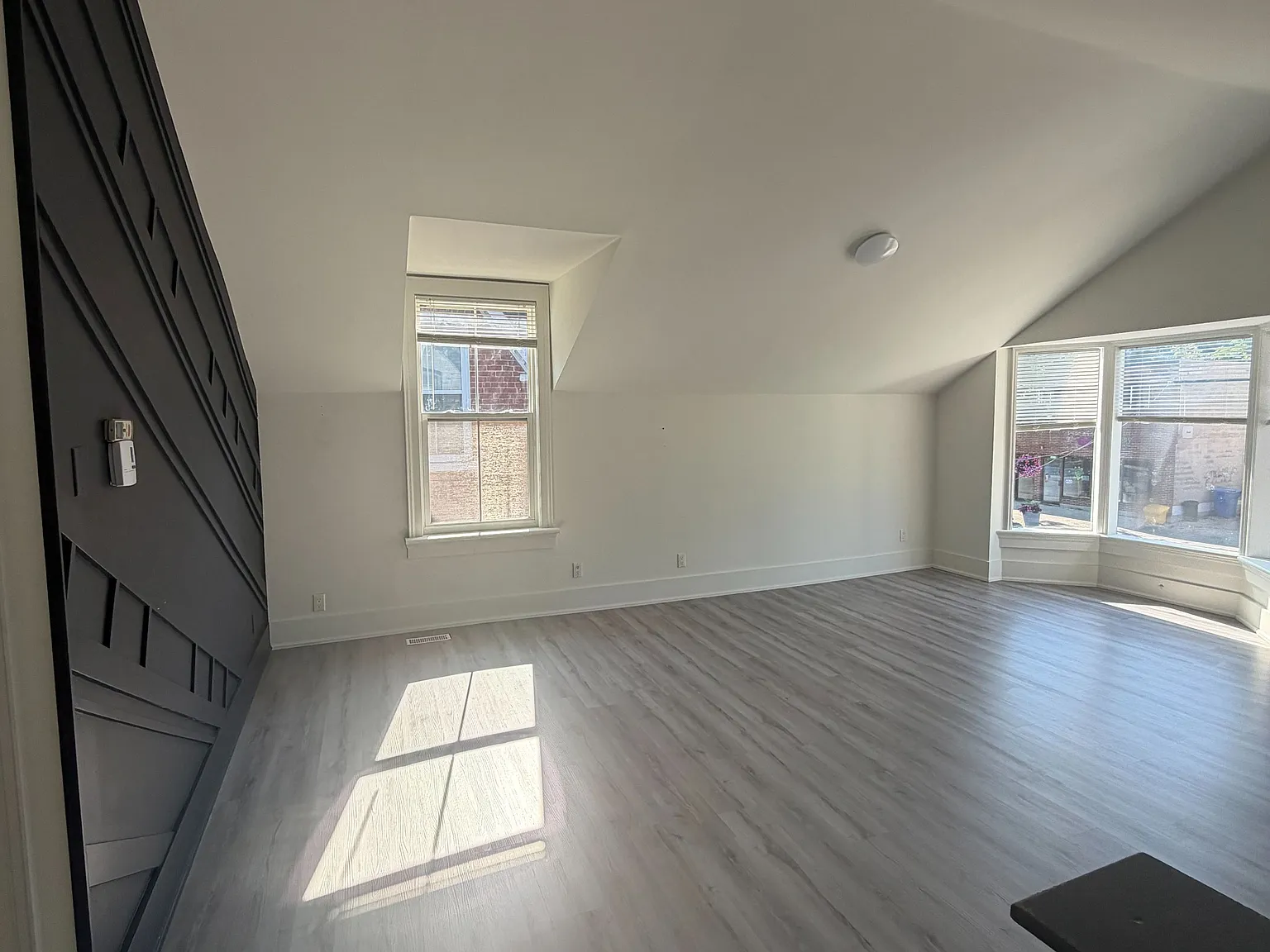 1 bed, $2,275 — Photo 4