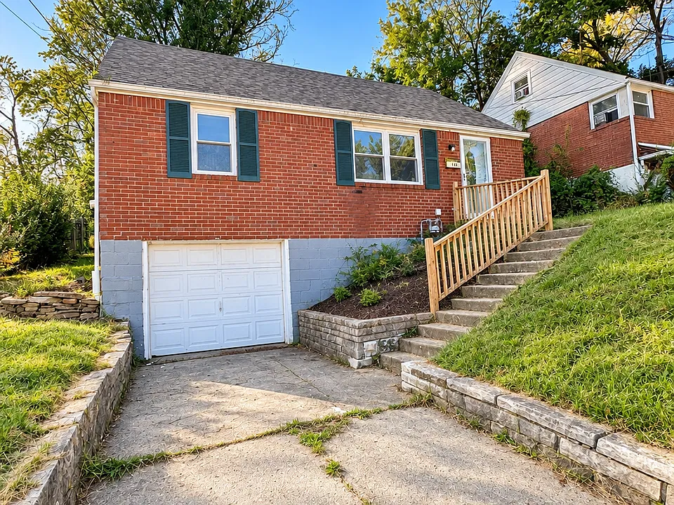 130 Evaline St