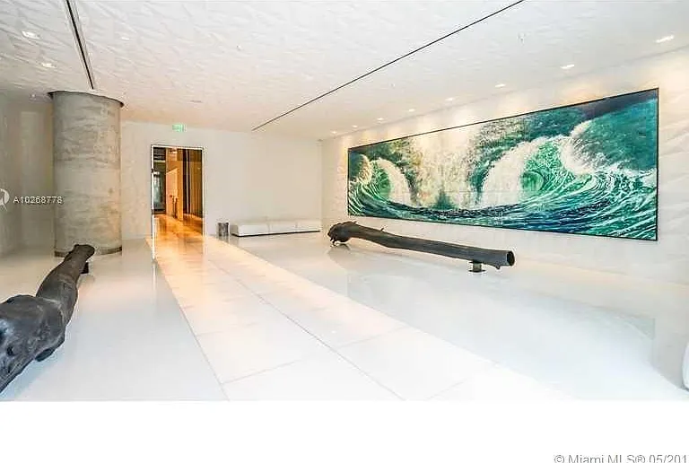 1300 S Miami Ave #18 — Photo 2