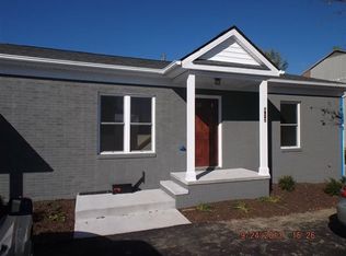 814 Glade Rd, Blacksburg, VA 24060