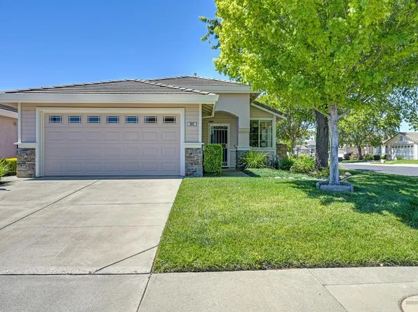383 Mandarin Cir, Vacaville, CA 95687