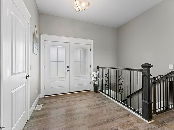 2nd image of 3308 Chestnut Hl