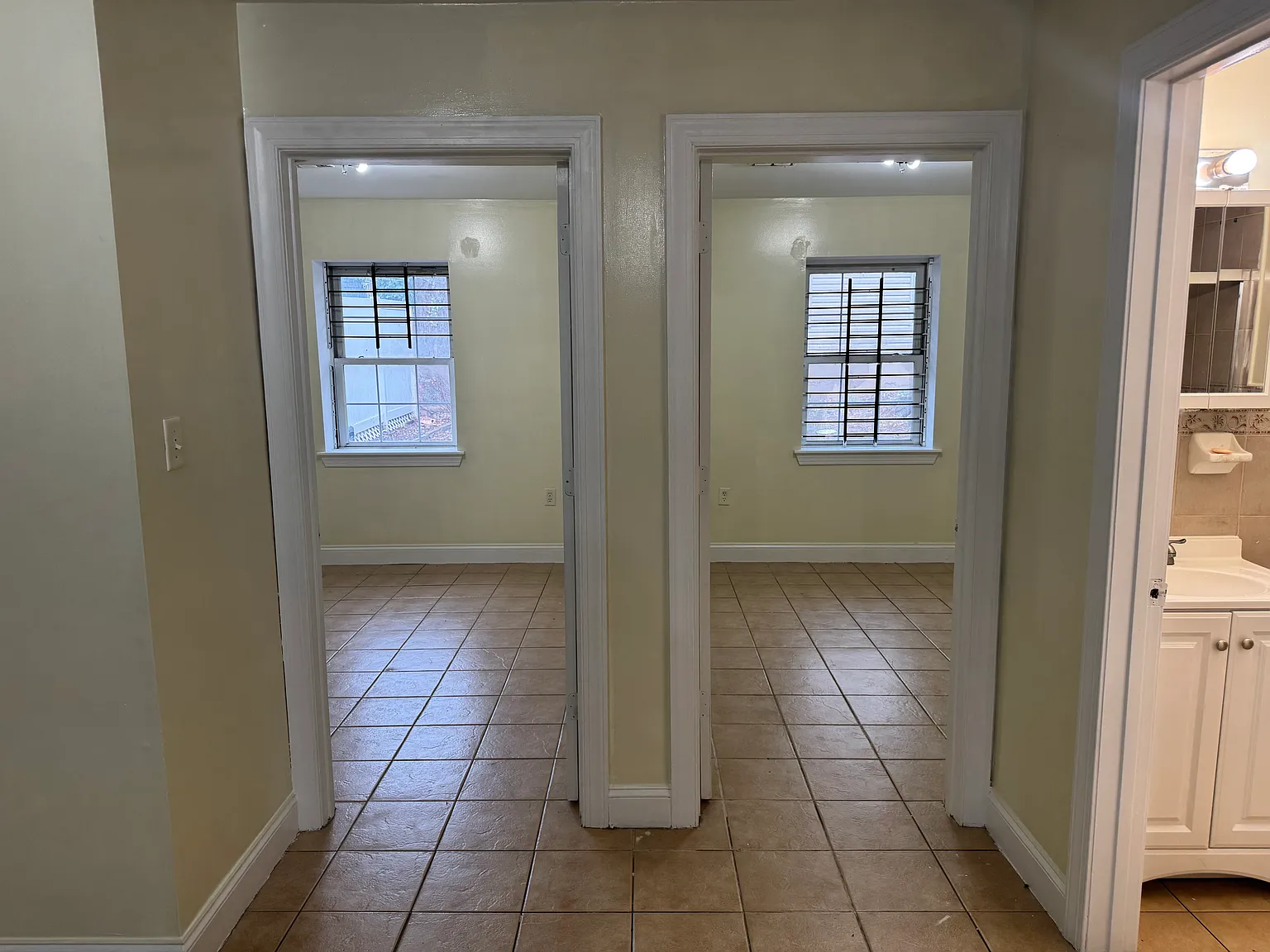 76 Dales Ave — Photo 3