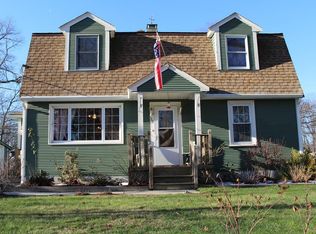 37 2nd Ave, Cumberland, RI 02864