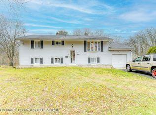 136 Newbury Rd, Howell, NJ 07731