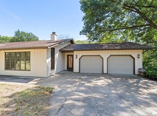 6010 116th St, Blue Grass, IA 52726