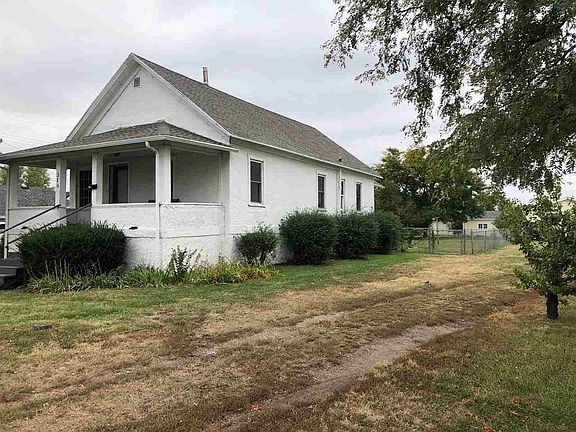 2nd image of 314 N Buffalo Bill Ave
