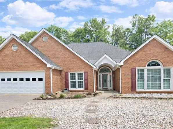 2395 Ashton Ridge Dr, Dacula, GA 30019
