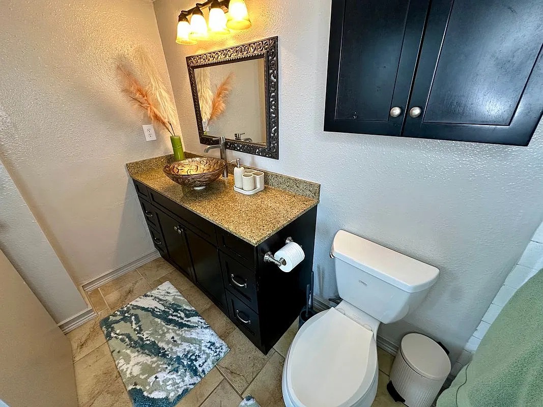 1 bed, 1.0 bath, 652 sqft, $1,700 — Photo 4