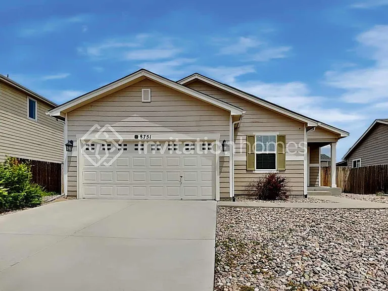 8751 Langford Dr — Photo 1