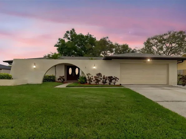 3225 Masters Dr, Clearwater, FL 33761