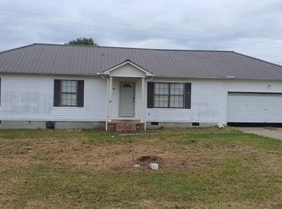 31 Sandy Dr, Jackson, TN 38301