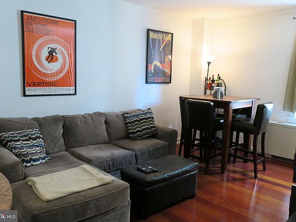 5th image of 219-29 S 18th St #1204