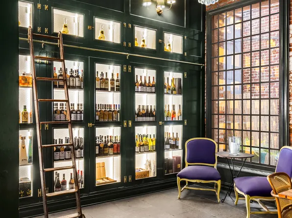 115 South Street image 9 of 14