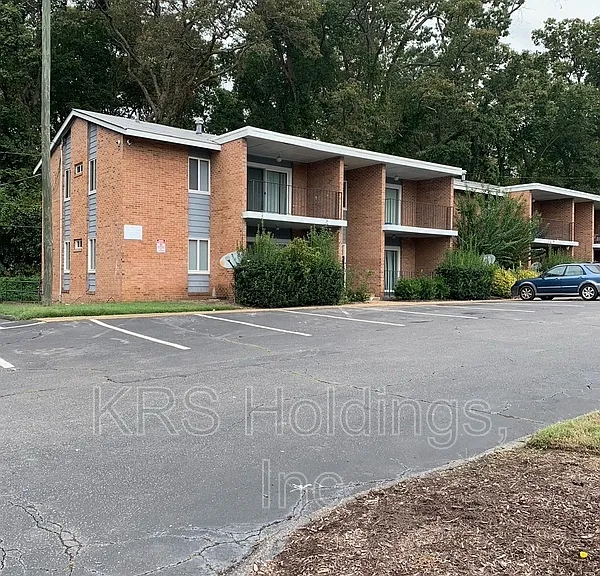 1700 The Carlisle Apartments #14 — Photo 14