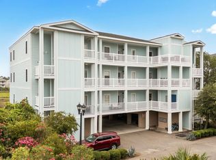 408 24th Ave. N #202, North Myrtle Beach, SC 29582