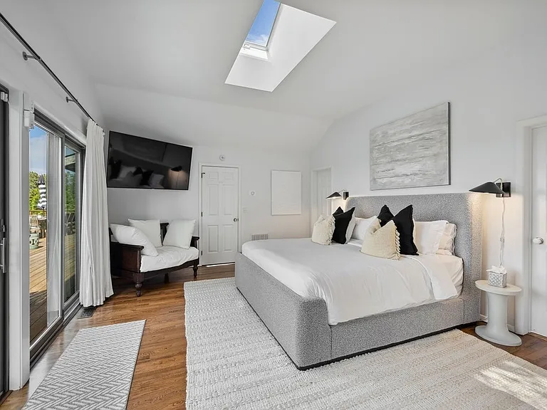10 N Neck Ln — Photo 14