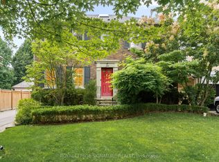 26 Buckingham Ave, Toronto, ON M4N1R2