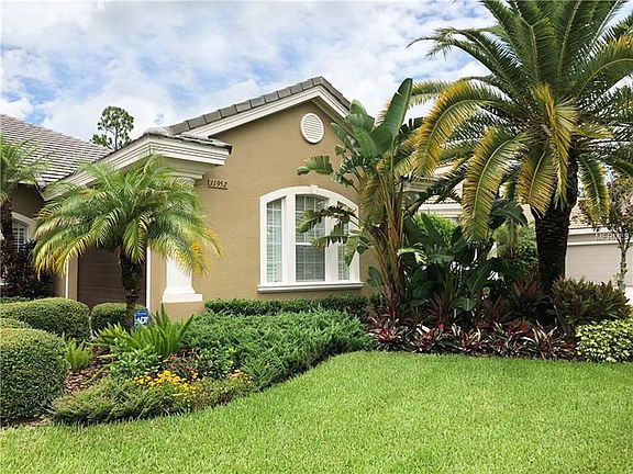 5th image of 11952 Royce Waterford Cir