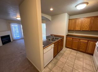 1 Bed/1 Bath in 55+ Independent Living Community, Redmond, OR 97756