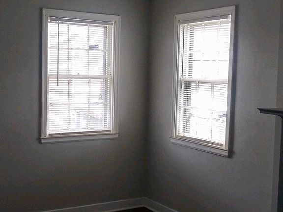 4th image of 843 Biggs St