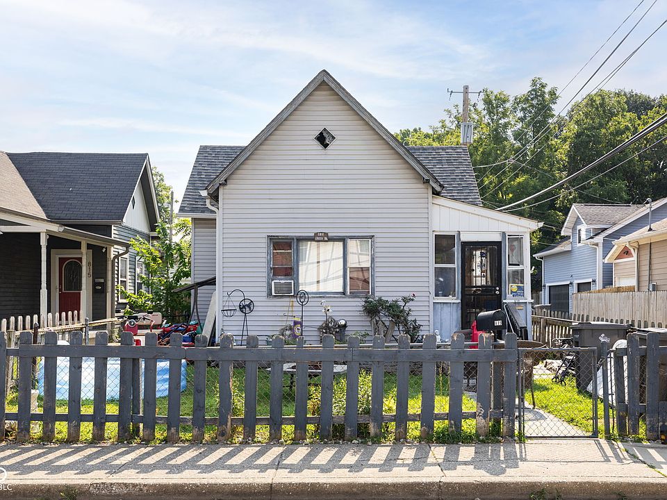 1st image of 819 Olive St