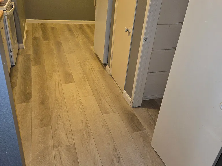 2025 E White Ave #1 — Photo 2