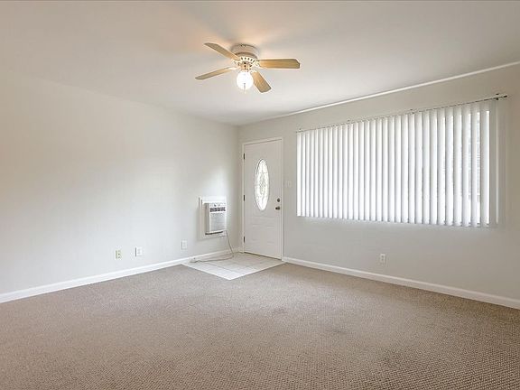 5th image of 499 S Pastoria Ave