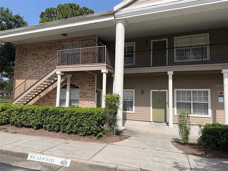 149 Reserve Cir #113 — Photo 1