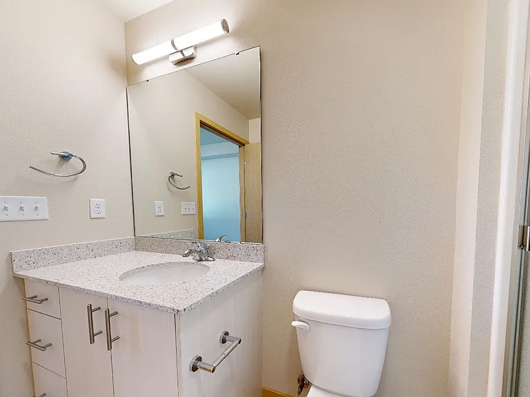 Deer Haven Apartments — Photo 59