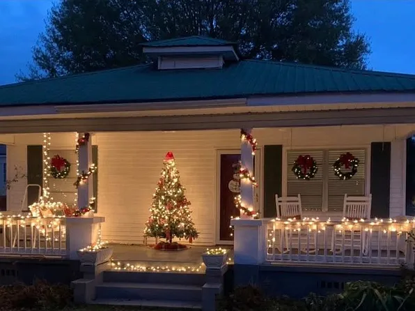 261 4th St SW, Carbon Hill, AL 35549