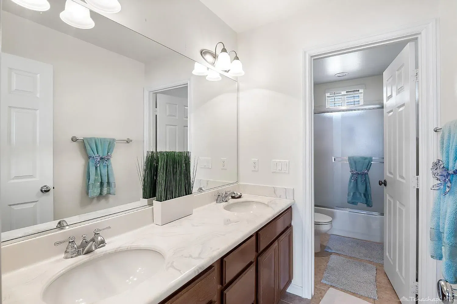 2 bed, 250 sqft, $790 — Photo 2