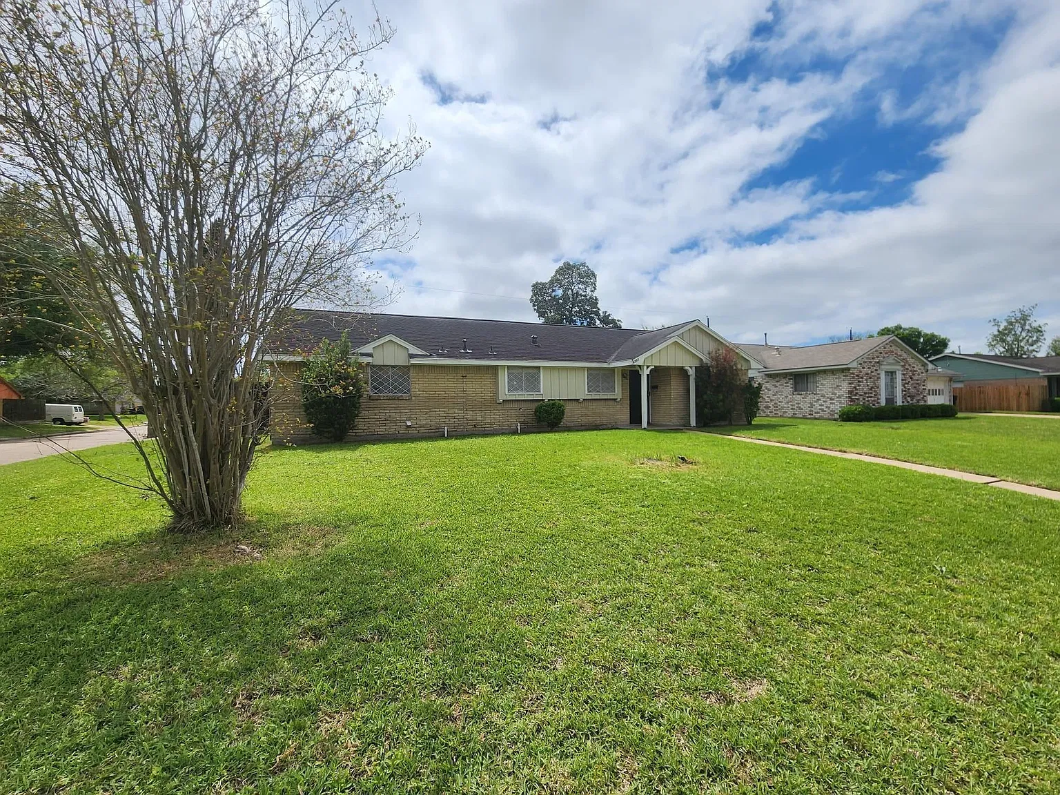 3 bed, 2.0 bath, 1478 sqft, $1,750 — Photo 2