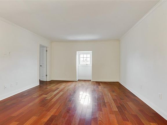 4th image of 3000 Saint Charles Ave APT 407