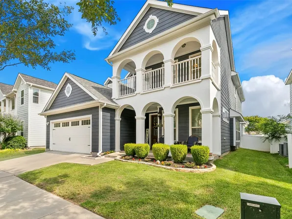 1007 Charleston Ln, Aubrey, TX 76227