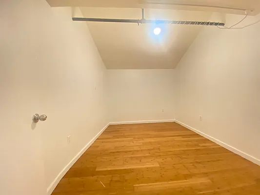 Rented by Dream Space Realty | media 17