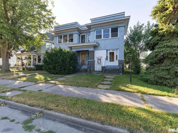 513 6th Ave S, Clinton, IA 52732