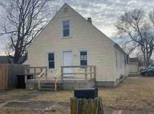 600 17th Ave, Fulton, IL 61252