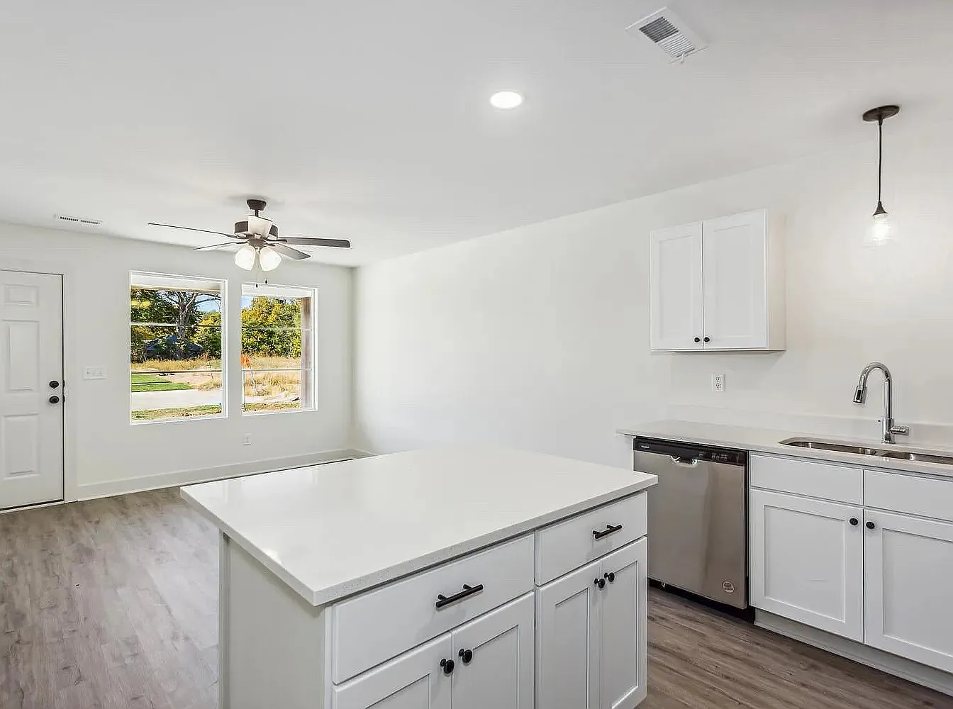 182 N Indian Lakes Dr — Photo 4