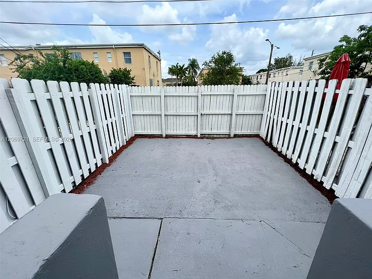 8460 NW 4th Ct #8460 — Photo 18